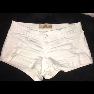 Hollister White Low Rise Short Shorts Size 5